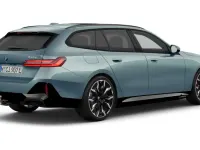 Gebraucht BMW 550e Comfort Edition 489 PS (359 kW) 2025 Grün Kombi