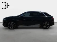 Gebraucht Audi SQ8 Ambiente 507 PS (372 kW) 2023 Schwarz SUV