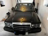 Second-hand Mercedes 190 105 CP (77 kW) 1989 Negru Berlinǎ