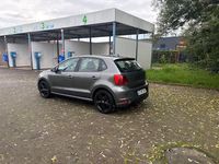 Gebraucht VW Polo Comfortline 60 PS (44 kW) 2016 Grau Limousine