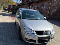 Gebraucht VW Polo 63 PS (46 kW) 2006 Silber Kleinwagen