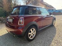 Gebraucht Mini ONE 70 PS (51 kW) 2009 Rot Kleinwagen