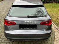 Gebraucht Audi A3 Ambiente 125 PS (91 kW) 2014 Grau Limousine