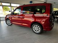 Gebraucht Ford Tourneo Connect Titanium 122 PS (89 kW) 2022 Rot Van / Kleinbus