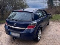 Gebraucht Opel Astra 140 PS (102 kW) 2008 Blau Kleinwagen