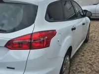Gebraucht Ford Focus Trend 101 PS (74 kW) 2015 Weiß Limousine
