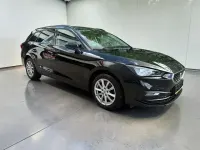 Usado Seat Leon Style 150 CV (110 kW) 2023 Negro Berlina