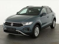 Neu VW T-Roc Life 150 PS (110 kW) 2025 Petroleum blue metallic SUV
