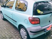 Gebraucht Toyota Yaris Eco 68 PS (50 kW) 2000 Grün Limousine