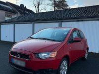 Gebraucht Mitsubishi Colt 95 PS (69 kW) 2011 Rot Kleinwagen