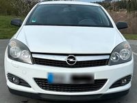 Gebraucht Opel Astra GTC 90 PS (66 kW) 2009 Weiß Coupé