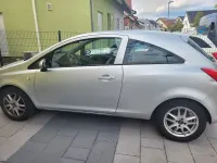 Gebraucht Opel Corsa Edition 90 PS (66 kW) 2009 Silber Kleinwagen