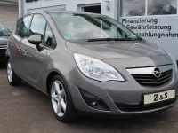 Gebraucht Opel Meriva Edition 101 PS (74 kW) 2012 Braun Van / Kleinbus