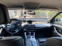 Gebraucht BMW 520 184 PS (135 kW) 2011 Grau Kombi