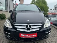 Gebraucht Mercedes B200 193 PS (141 kW) 2009 Schwarz Van / Kleinbus