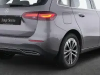 Gebraucht Mercedes B250e Progressive 163 PS (119 kW) 2025 Grau Kleinwagen