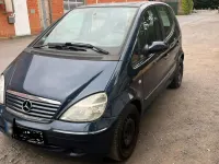Gebraucht Mercedes A170 95 PS (69 kW) 2001 Blau Kleinwagen