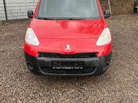 Gebraucht Peugeot Partner 75 PS (55 kW) 2012 Rot Van / Kleinbus