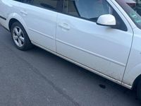 Gebraucht Ford Mondeo Trend 131 PS (96 kW) 2003 Weiß Kombi