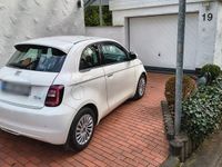 Gebraucht Fiat 500e Action 69 kW (95 PS) 2022 Weiß Kleinwagen