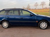 gebraucht Toyota Avensis Avensis1.8 Combi linea sol