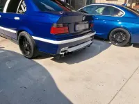 Gebraucht BMW 323 M Sport 200 PS (147 kW) 1995 Blau Limousine