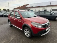 Gebraucht Dacia Sandero Stepway 87 PS (63 kW) 2010 Rot Limousine
