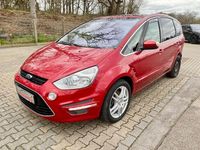 Gebraucht Ford S-MAX Titanium 140 PS (102 kW) 2013 Rot Van / Kleinbus