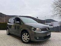 Second-hand VW Touran 105 CP (77 kW) 2015 Gri Monovolum