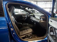Gebraucht Mercedes A200 Advanced Plus 150 PS (110 kW) 2024 Blau / spektralblau (metallic) Coupé