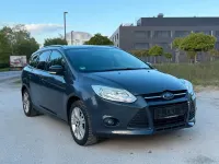 Gebraucht Ford Focus 125 PS (91 kW) 2011 Grau Kombi