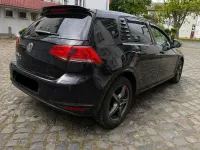Second-hand VW Golf VII 110 CP (80 kW) 2017 Negru Berlinǎ