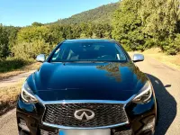 Gebraucht Infiniti Q30 170 PS (125 kW) 2016 Schwarz SUV