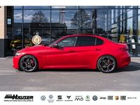 gebraucht Alfa Romeo Giulia Veloce 2.0 Turbo AT8 Q4 PANO LEDER NAVI ASSISTENZ 19''ALU KOMFORT HARMAN+KARDON