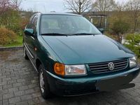 Gebraucht VW Polo 50 PS (36 kW) 1995 Grün Kleinwagen