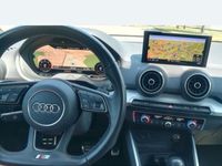 gebraucht Audi Q2 1.6 TDI S tronic sport sport