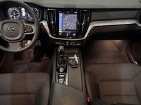 Gebraucht Volvo V60 Momentum 150 PS (110 kW) 2019 Schwarz Kombi
