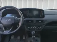 Gebraucht Hyundai i10 Select 63 PS (46 kW) 2024 Weiß Kleinwagen