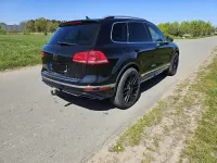 Gebraucht VW Touareg R-line 262 PS (192 kW) 2016 Schwarz SUV