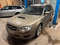 Gebraucht Subaru Legacy 150 PS (110 kW) 2009 Gold Kombi