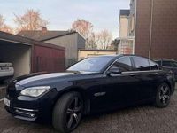 Gebraucht BMW 740 313 PS (230 kW) 2015 Schwarz Limousine
