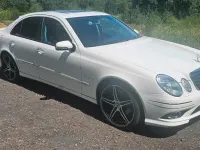 Gebraucht Mercedes E500 Avantgarde 306 PS (225 kW) 2007 Weiß Limousine