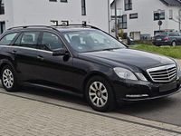 Usata Mercedes E200 136 CV (100 kW) 2012 Nero Berlina
