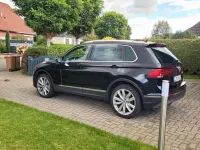 Gebraucht VW Tiguan Highline 150 PS (110 kW) 2016 Schwarz SUV