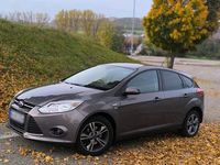 Gebraucht Ford Focus 116 PS (85 kW) 2014 Braun Kombi