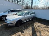 Gebraucht Skoda Octavia 102 PS (75 kW) 2003 Silber Limousine