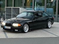 Second-hand BMW 328 193 CP (141 kW) 1995 Negru Coupe