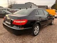 Gebraucht Mercedes E220 Elegance 170 PS (125 kW) 2010 Grau Limousine