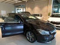 Gebraucht Mercedes CLA200 156 PS (114 kW) 2013 Violet Limousine
