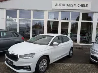 Neu Skoda Fabia Essence 80 PS (58 kW) 2026 Moonweiss metallic Kleinwagen